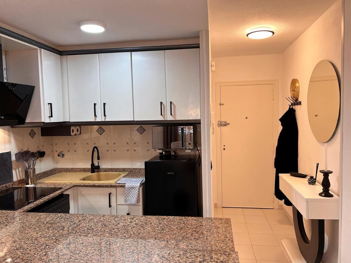 Holiday Suite Virgin De La Paloma Torrevieja Exterior photo